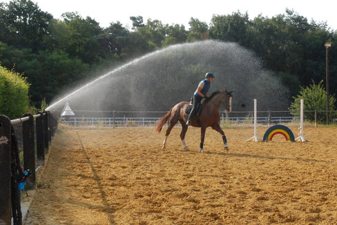 reitplatzberegnung-reithallenberegnung