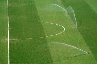 sportplatzbewaesserung_Getrieberegner